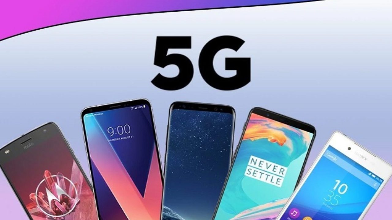 Vijay Sales Mega Republic Day Sale _ Check out best deals on mobile phones, laptops, accessories