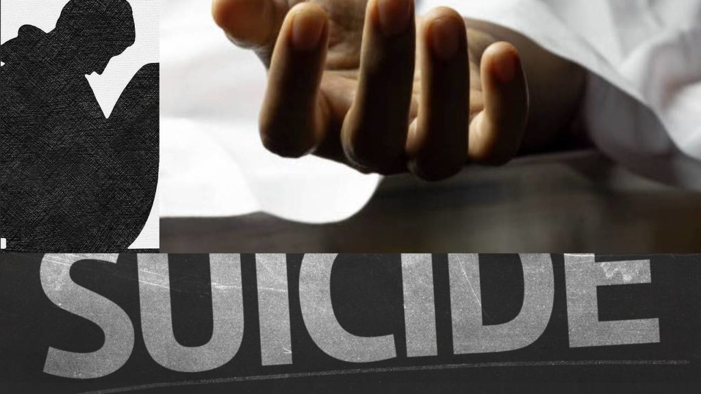 Volunteer commits suicide in Chittoor..