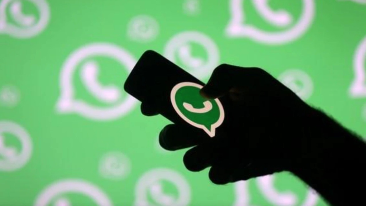 WhatsApp set to get big update, will let you share photos in original quality
