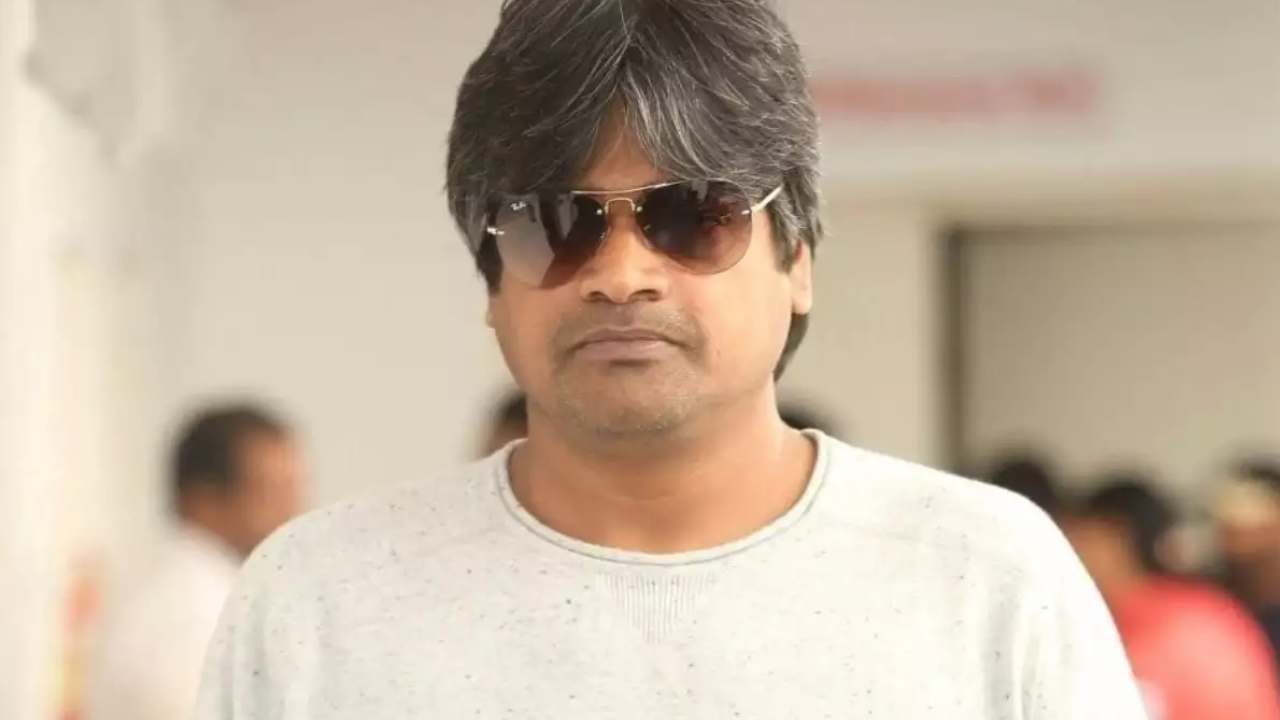 Harish Shankar : రీట్వీట్లు చేస్తుంటే తెలంగాణ ప్రభుత్వానికి భజన చేస్తున్నావా అని విమర్శిస్తున్నారు.. Harish Shankar : రీట్వీట్లు చేస్తుంటే తెలంగాణ ప్రభుత్వానికి భజన చేస్తున్నావా అని విమర్శిస్తున్నారు..
