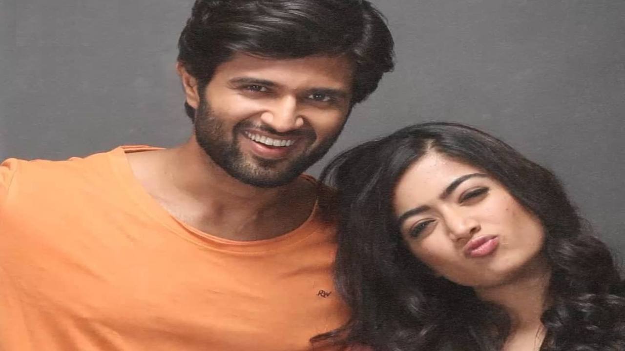 Rashmika Mandanna : విజయ్ దేవరకొండతో మాల్దీవ్స్ ట్రిప్స్ పై రష్మిక కామెంట్స్.. Rashmika Mandanna : విజయ్ దేవరకొండతో మాల్దీవ్స్ ట్రిప్స్ పై రష్మిక కామెంట్స్..