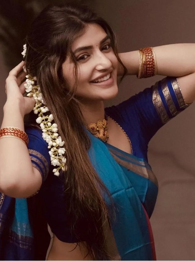 >చీరలో చితక్కొడుతున్న శ్రీలీల..