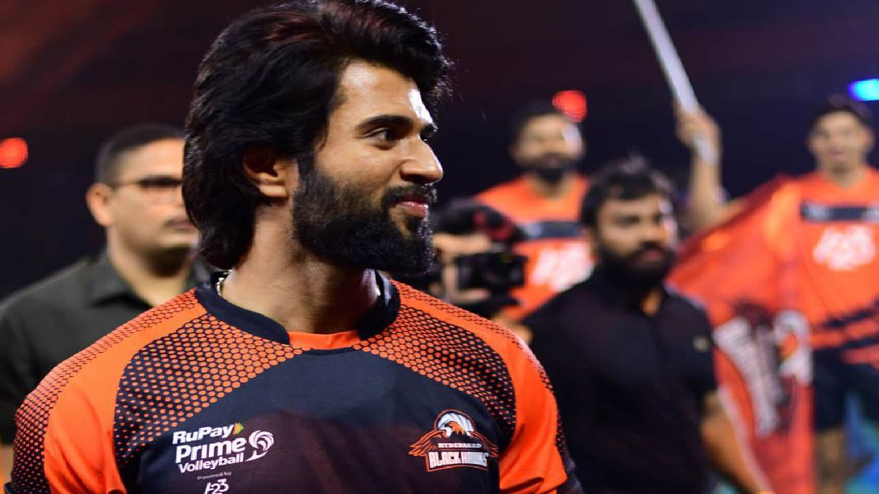 Vijay Devarakonda : వాలీబాల్ టీం ఓనర్గా లైగర్.. Vijay Devarakonda : వాలీబాల్ టీం ఓనర్గా లైగర్..