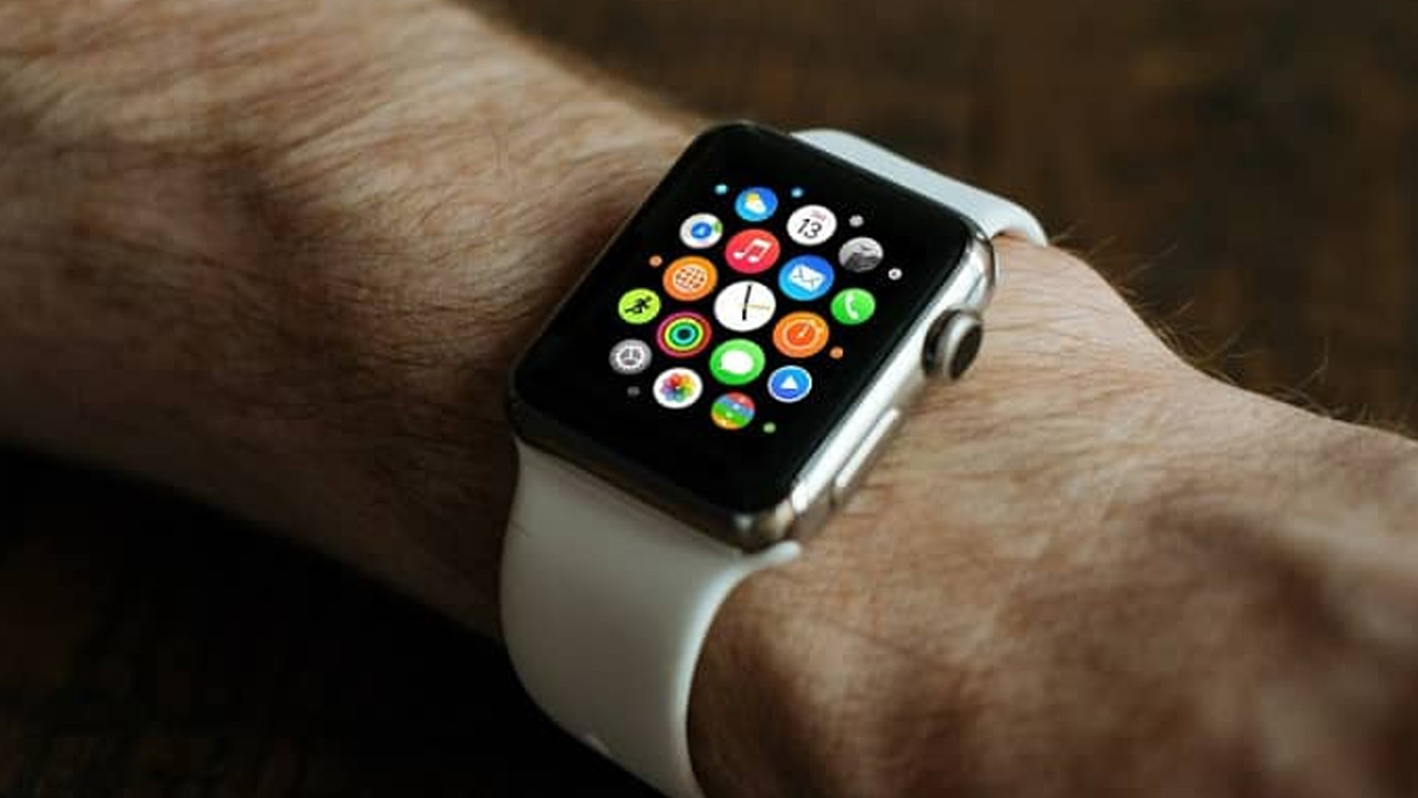 Future Apple Watch may be able to monitor blood glucose without pricking the skin