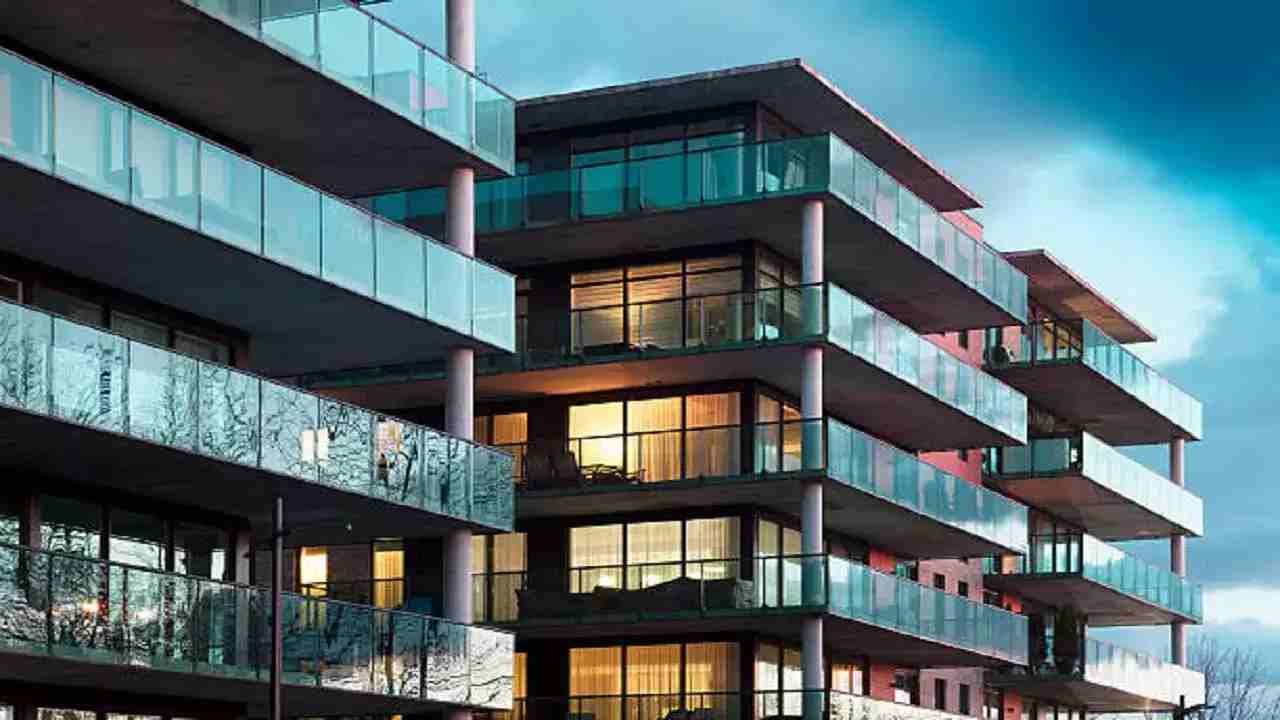 India’s Costliest Apartment: ఇండియాలో అత్యంత ఖరీదైన పెంట్హౌస్.. ధర తెలిస్తే దిమ్మతిరగడం ఖాయం.. India’s Costliest Apartment: ఇండియాలో అత్యంత ఖరీదైన పెంట్హౌస్.. ధర తెలిస్తే దిమ్మతిరగడం ఖాయం..