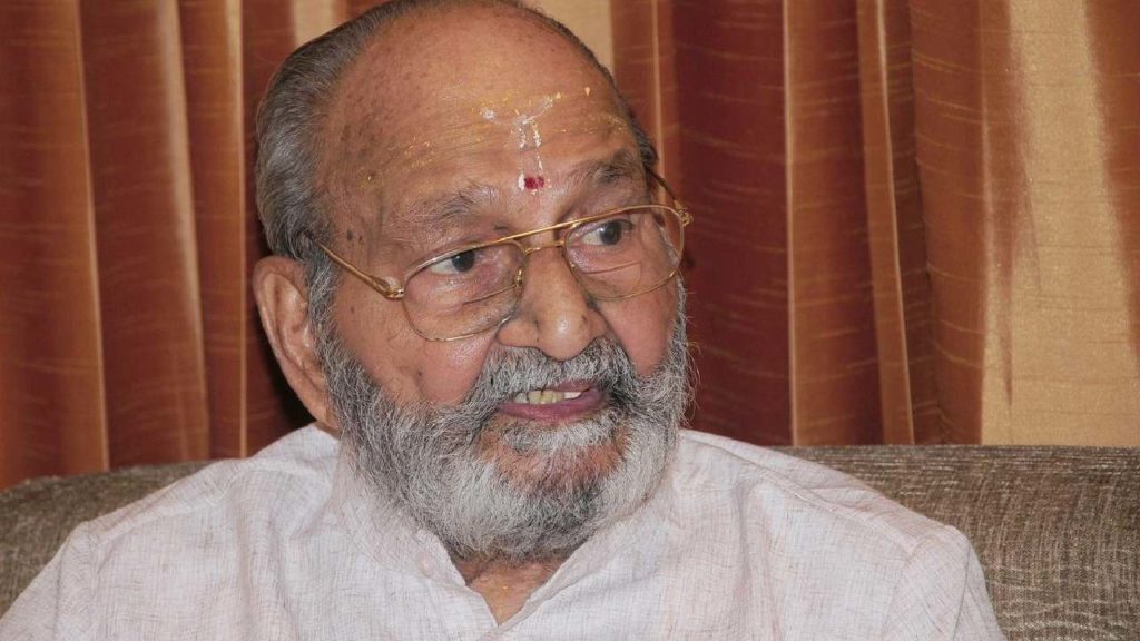 K Viswanath wants to make a film on annamayya story