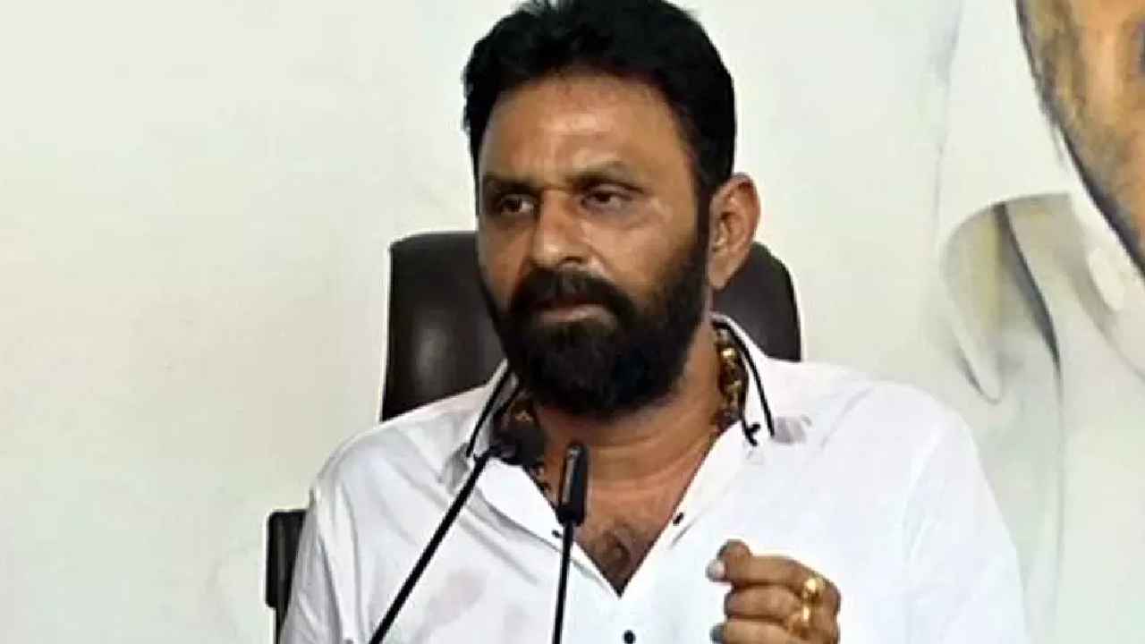 Kodali Nani : 9 ఎమ్మెల్సీ స్థానాలు ఏకగ్రీవంగా వైసీపీకే- కొడాలి నాని జోస్యం Kodali Nani : 9 ఎమ్మెల్సీ స్థానాలు ఏకగ్రీవంగా వైసీపీకే- కొడాలి నాని జోస్యం