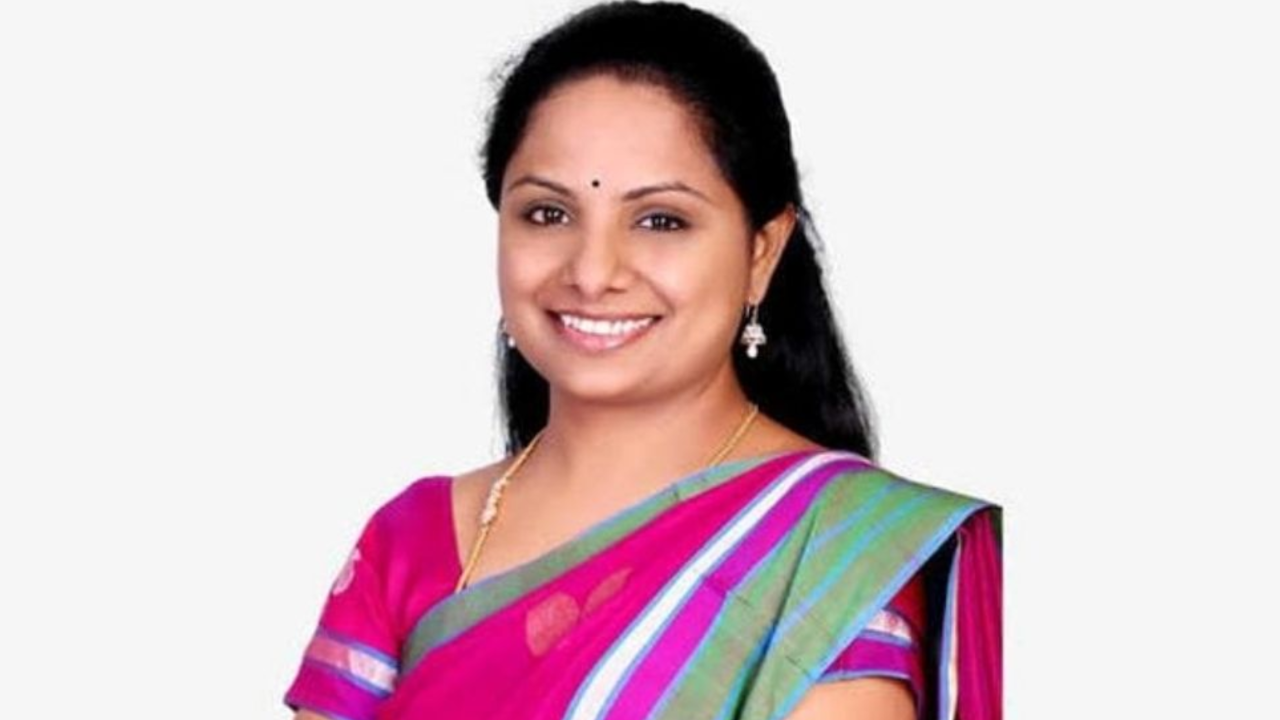 MLC Kavita : బీఆర్ఎస్ పార్టీలో ఎలా చేరాలంటూ…ఎమ్మెల్సీ కవితకు మహారాష్ట్ర అభిమాని ట్వీట్ MLC Kavita : బీఆర్ఎస్ పార్టీలో ఎలా చేరాలంటూ…ఎమ్మెల్సీ కవితకు మహారాష్ట్ర అభిమాని ట్వీట్