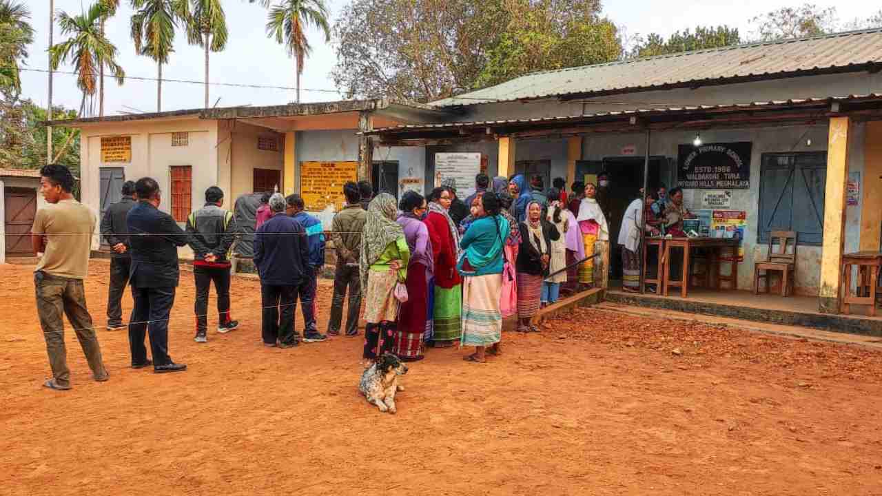 Meghalaya Nagaland Voting: మేఘాలయ, నాగాలాండ్లలో పోలింగ్.. రెండు రాష్ట్రాల్లో 118 అసెంబ్లీ నియోజకవర్గాలకు .. Meghalaya Nagaland Voting: మేఘాలయ, నాగాలాండ్లలో పోలింగ్.. రెండు రాష్ట్రాల్లో 118 అసెంబ్లీ నియోజకవర్గాలకు ..