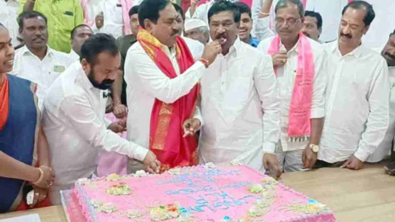 Minister Errabelli cutting the cake at CM KCR's birthday celebrations