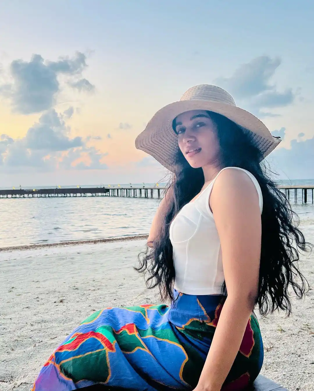 Mirnalini Ravi enjoying in Maldives