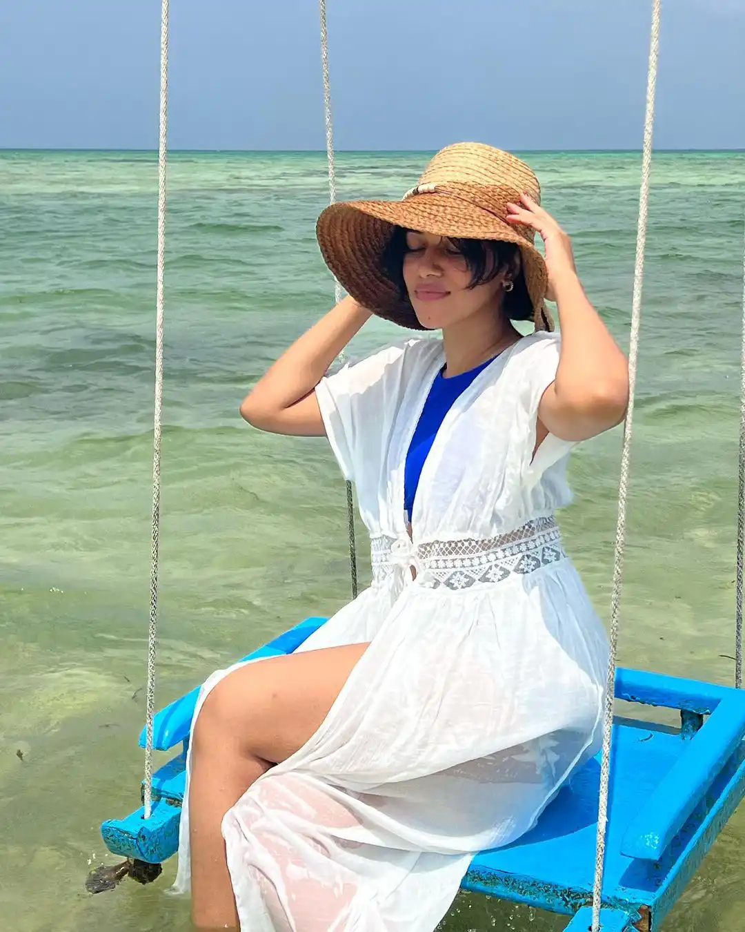 Mirnalini Ravi enjoying in Maldives