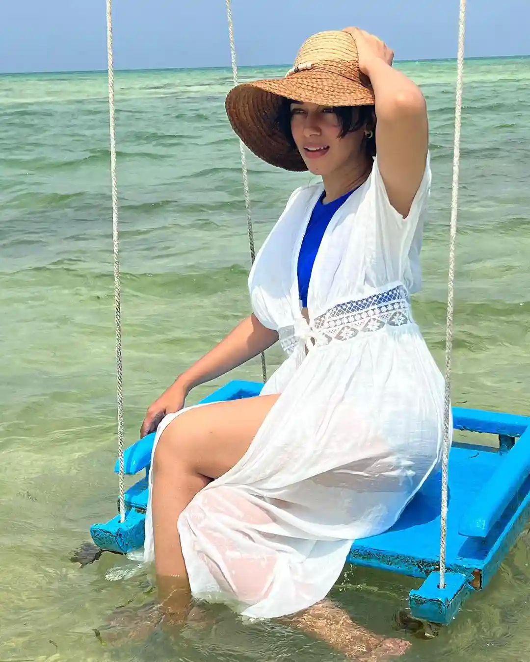 Mirnalini Ravi enjoying in Maldives