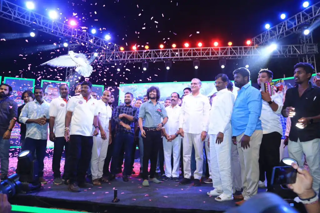 CM KCR Cricket Trophy Launch by Nani, Ambari Rayudu and Harish Rao at Siddipet