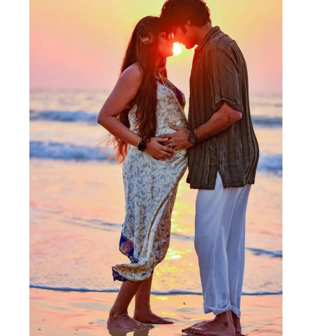 Naveen Chandra Wife baby bump photo shoot