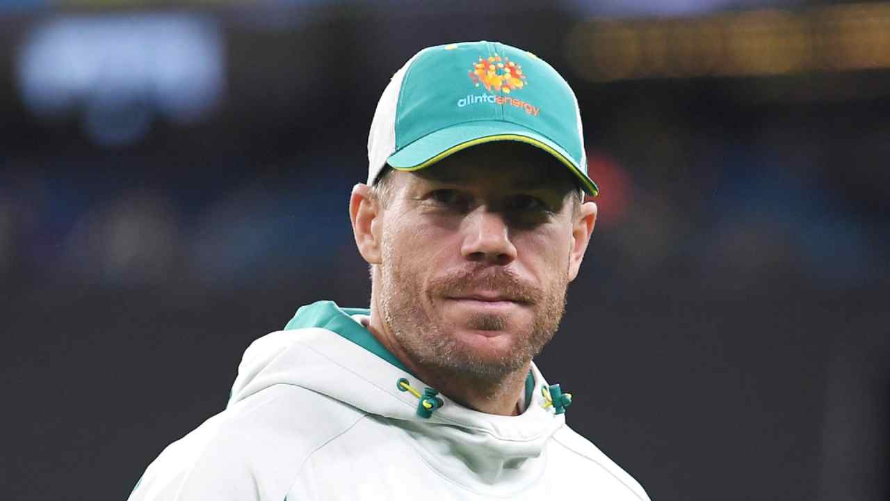 IND vs AUS: డేవిడ్ వార్నర్ ను వెనక్కి పిలిపించనున్న ఆస్ట్రేలియా? IND vs AUS: డేవిడ్ వార్నర్ ను వెనక్కి పిలిపించనున్న ఆస్ట్రేలియా?