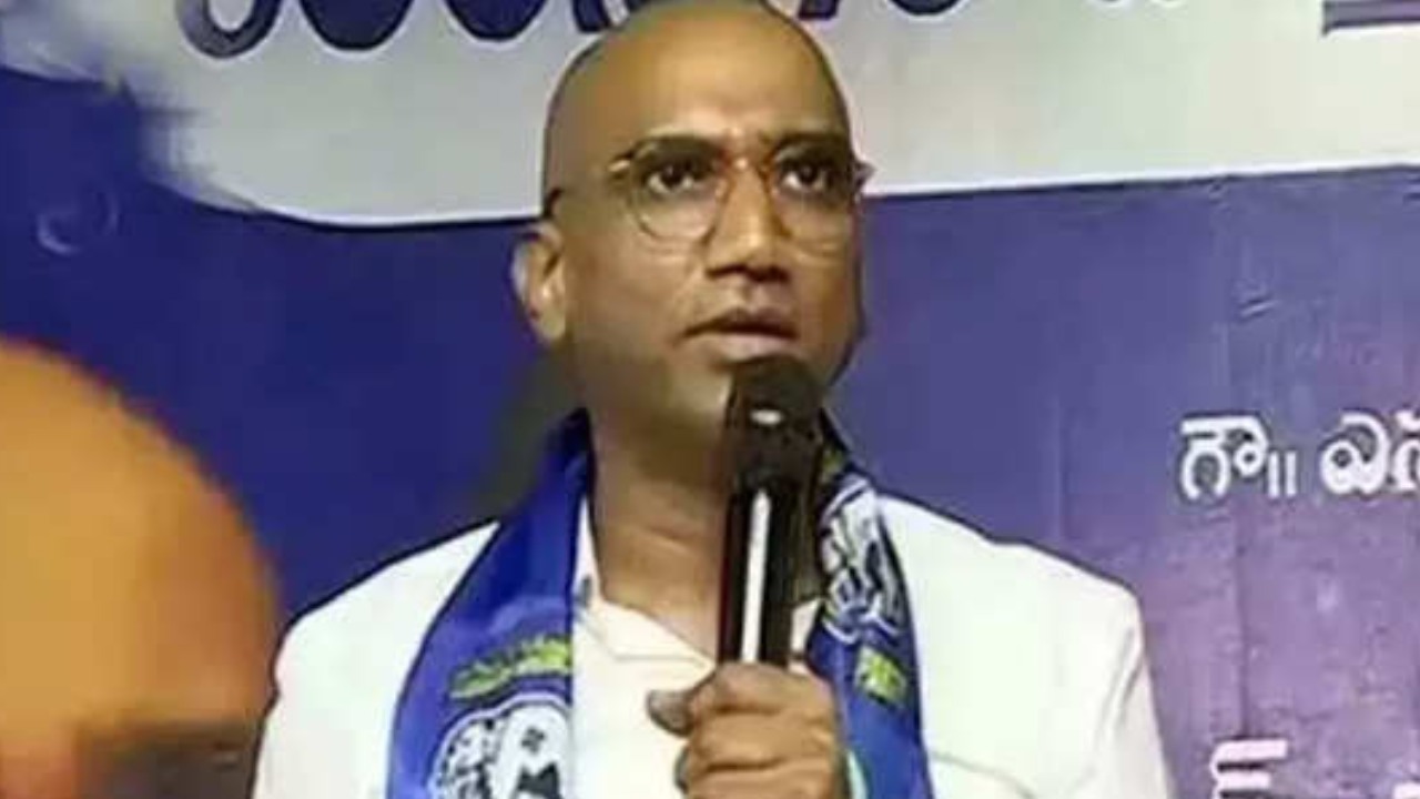 RS Praveen Kumar : మెడికో విద్యార్థి ప్రీతికి మెరుగైన వైద్యం అందించాలి: ఆర్ఎస్ ప్రవీణ్ కుమార్ RS Praveen Kumar : మెడికో విద్యార్థి ప్రీతికి మెరుగైన వైద్యం అందించాలి: ఆర్ఎస్ ప్రవీణ్ కుమార్