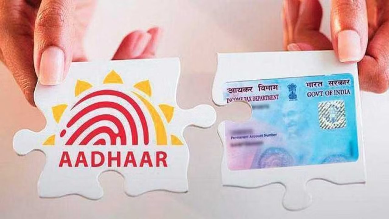Still not linked PAN and Aadhaar_ here is how to link through SMS by March 31 2023