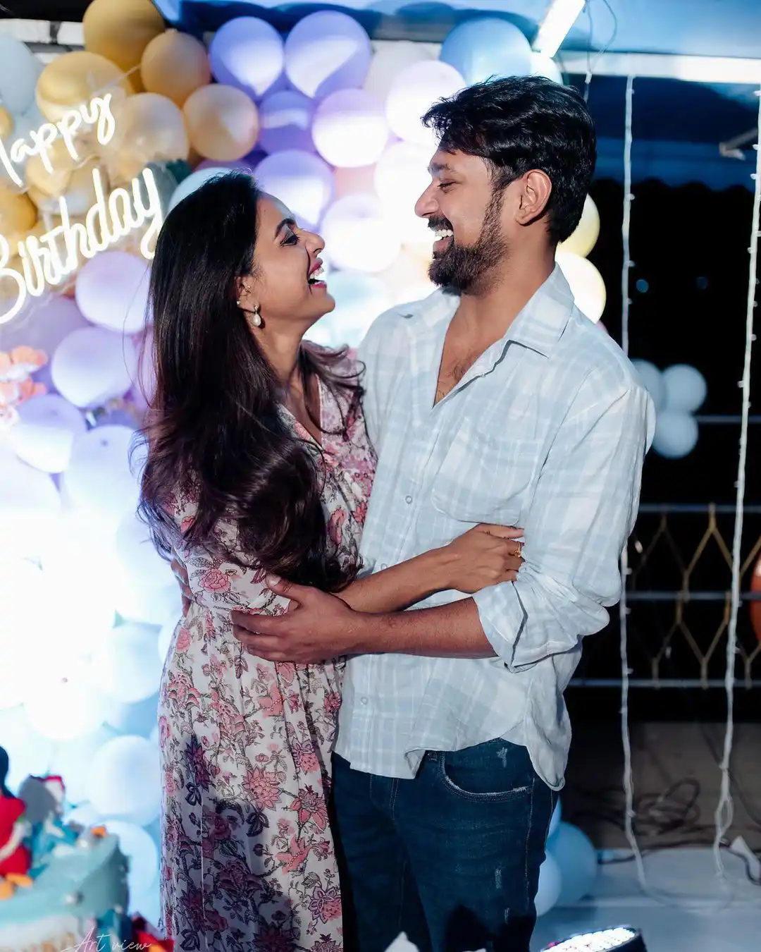 Varun Sandesh made wife Vithika's birthday grand