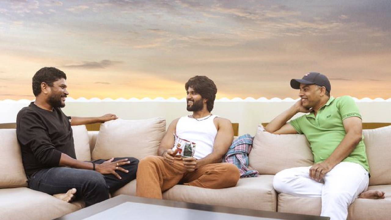 Vijay Devarakonda : తెరపైకి మరోసారి గీత గోవిందం కాంబినేషన్.. Vijay Devarakonda : తెరపైకి మరోసారి గీత గోవిందం కాంబినేషన్..