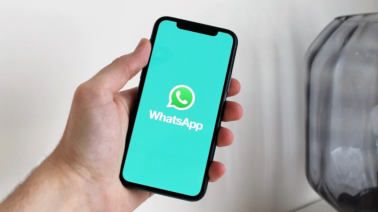 WhatsApp Accounts Ban _ Over 36 lakh WhatsApp accounts banned in India in December 2022