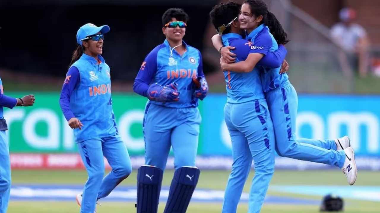 IND vs AUS Womens Semifinal: టీ20 ప్రపంచ కప్లో కీలక మ్యాచ్.. సెమీస్లో ఆసీస్తో తలపడనున్న భారత్ IND vs AUS Womens Semifinal: టీ20 ప్రపంచ కప్లో కీలక మ్యాచ్.. సెమీస్లో ఆసీస్తో తలపడనున్న భారత్
