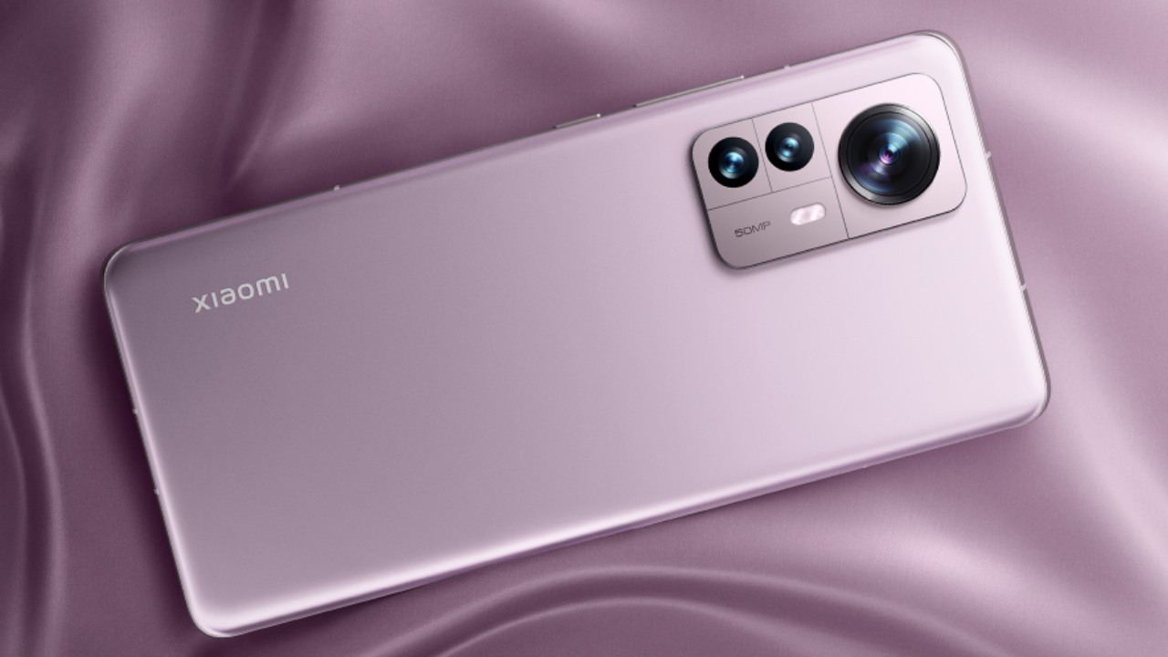 Xiaomi 12 Pro 5G Offer _ Get Xiaomi 12 Pro 5G on Amazon at just Rs. 31,949 _ Here’s how deal works