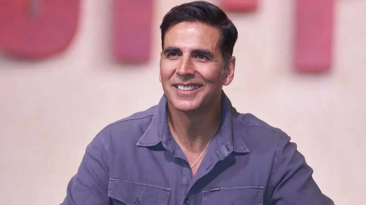 Akshay Kumar : అక్షయ్ కుమార్ కి ఏమైంది.. వరుస ఫ్లాప్స్.. ఓపెనింగ్స్ కూడా రావట్లేదు Akshay Kumar : అక్షయ్ కుమార్ కి ఏమైంది.. వరుస ఫ్లాప్స్.. ఓపెనింగ్స్ కూడా రావట్లేదు