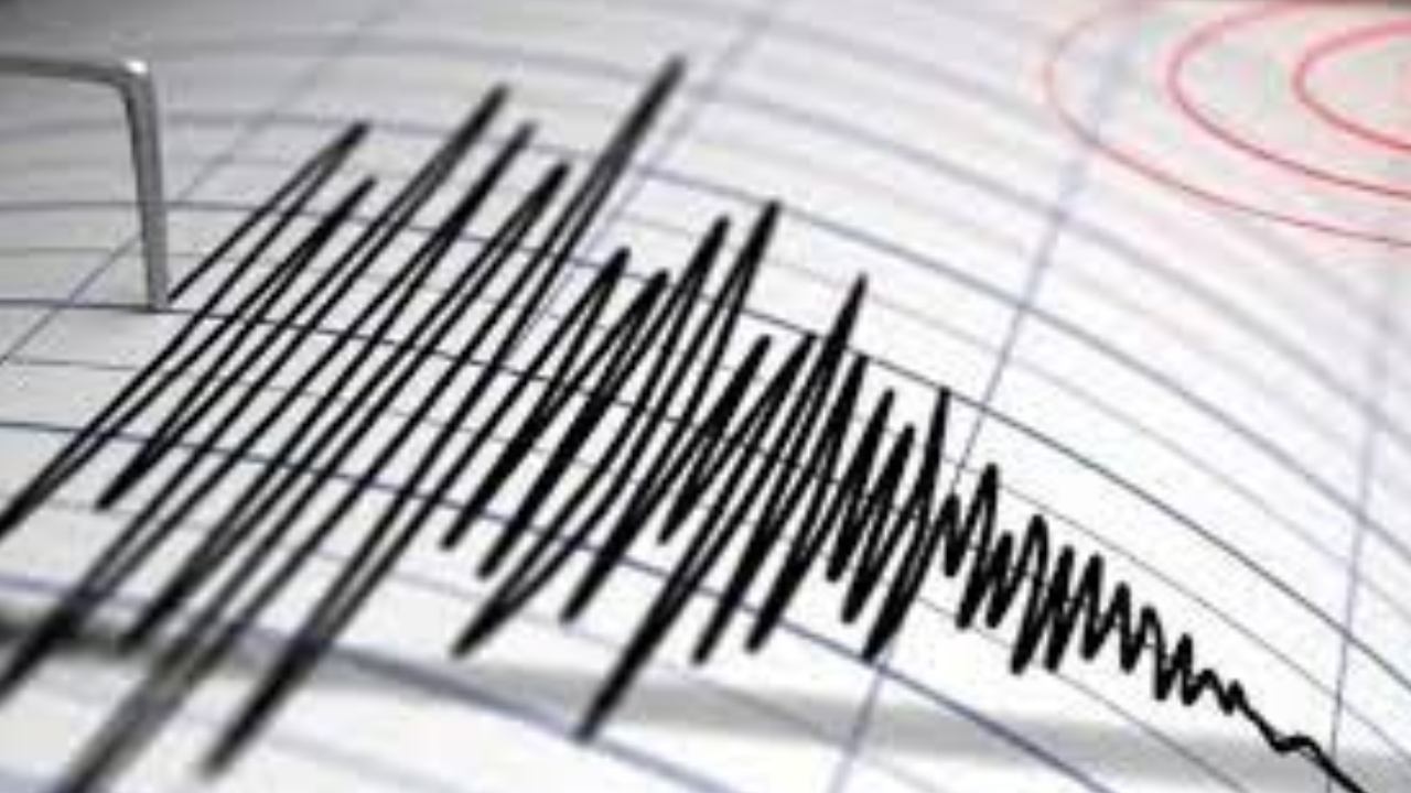 Earthquake : జమ్మూకశ్మీర్ లో భూకంపం.. తీవ్రత 3.6గా నమోదు Earthquake : జమ్మూకశ్మీర్ లో భూకంపం.. తీవ్రత 3.6గా నమోదు