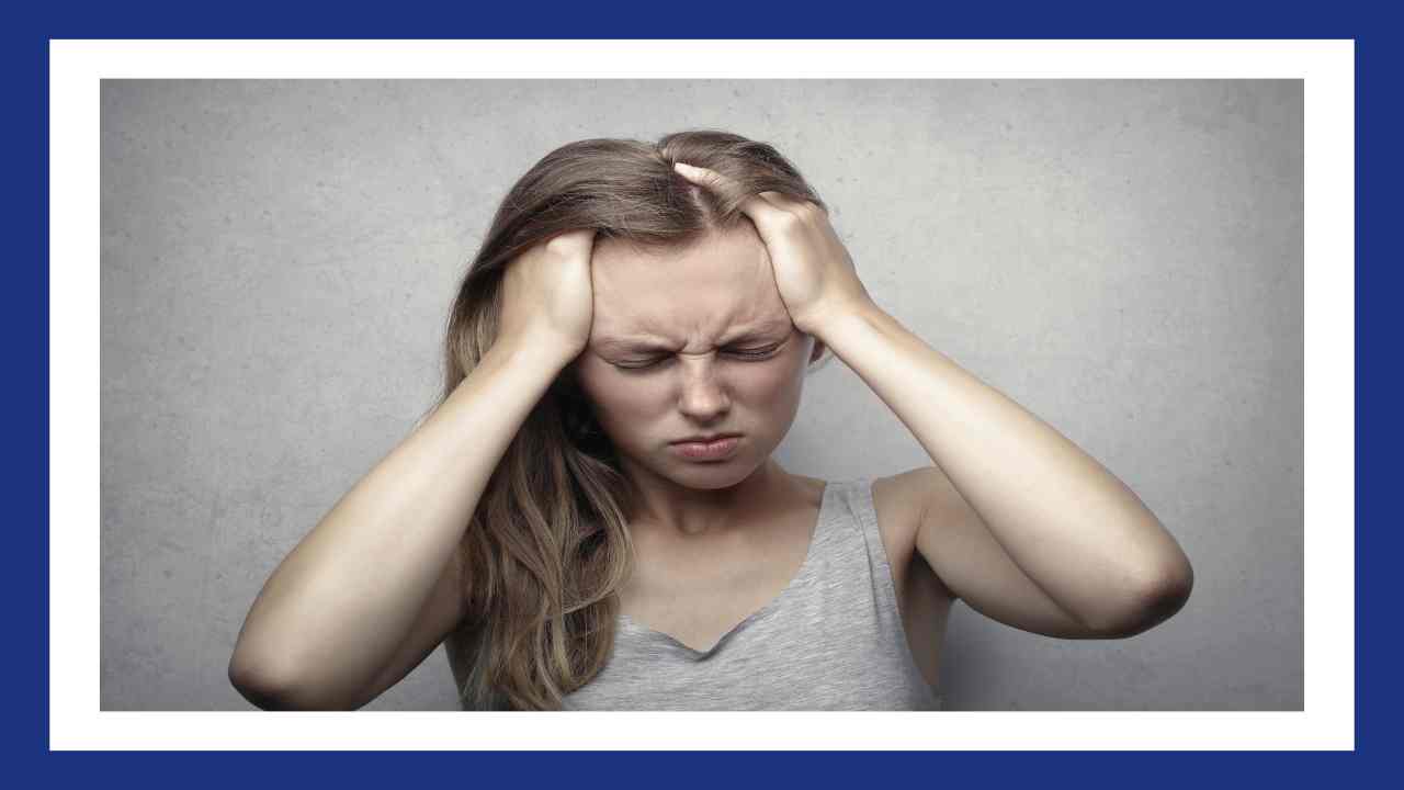 Hair Fall Problem : జుట్టు రాలే సమస్యతో బాధపడుతున్నారా? నివారించాలంటే సరైన పోషకాహారం తీసుకోవటమే ఉత్తమ మార్గమా? Hair Fall Problem : జుట్టు రాలే సమస్యతో బాధపడుతున్నారా? నివారించాలంటే సరైన పోషకాహారం తీసుకోవటమే ఉత్తమ మార్గమా?