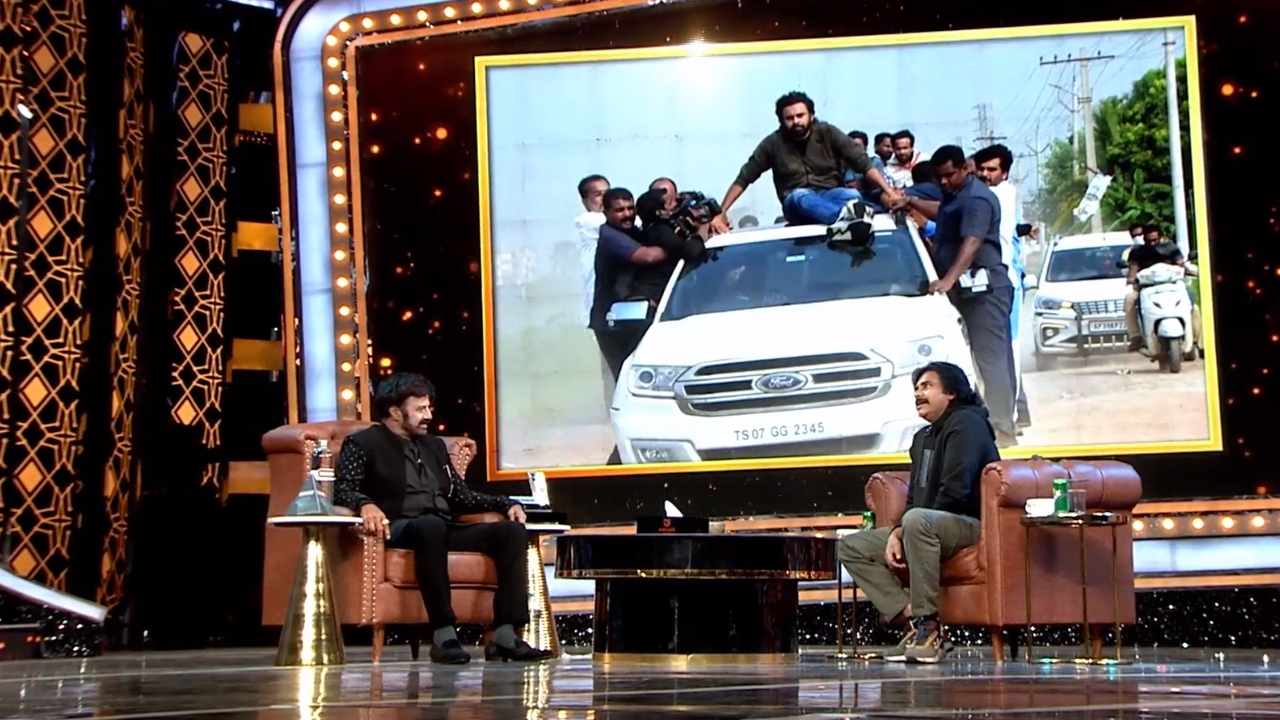 Pawan Kalyan : పోలీసుల మీద చెయ్యి వెయ్యకూడదు.. ఇప్పటం ఇష్యూ గురించి చెప్పిన పవన్ Pawan Kalyan : పోలీసుల మీద చెయ్యి వెయ్యకూడదు.. ఇప్పటం ఇష్యూ గురించి చెప్పిన పవన్