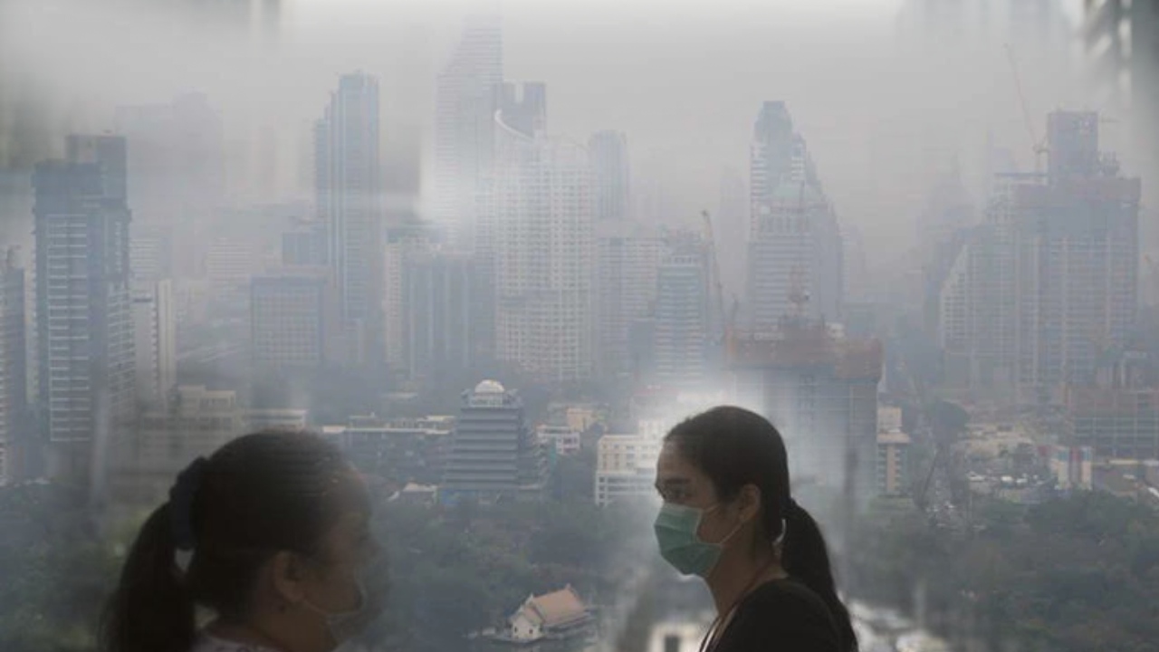 Air pollution : థాయ్లాండ్లో వాయు కాలుష్యం..13లక్షల మందికి అస్వస్థత..ఒక్క వారంలోనే అనారోగ్యంతో ఆస్పత్రిలో చేరిన 2లక్షలమంది Air pollution : థాయ్లాండ్లో వాయు కాలుష్యం..13లక్షల మందికి అస్వస్థత..ఒక్క వారంలోనే అనారోగ్యంతో ఆస్పత్రిలో చేరిన 2లక్షలమంది