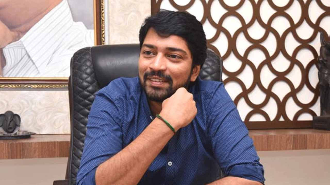 Naresh61: ఉగాది రోజున కొత్త సినిమాను స్టార్ట్ చేస్తున్న అల్లరి నరేశ్ Naresh61: ఉగాది రోజున కొత్త సినిమాను స్టార్ట్ చేస్తున్న అల్లరి నరేశ్