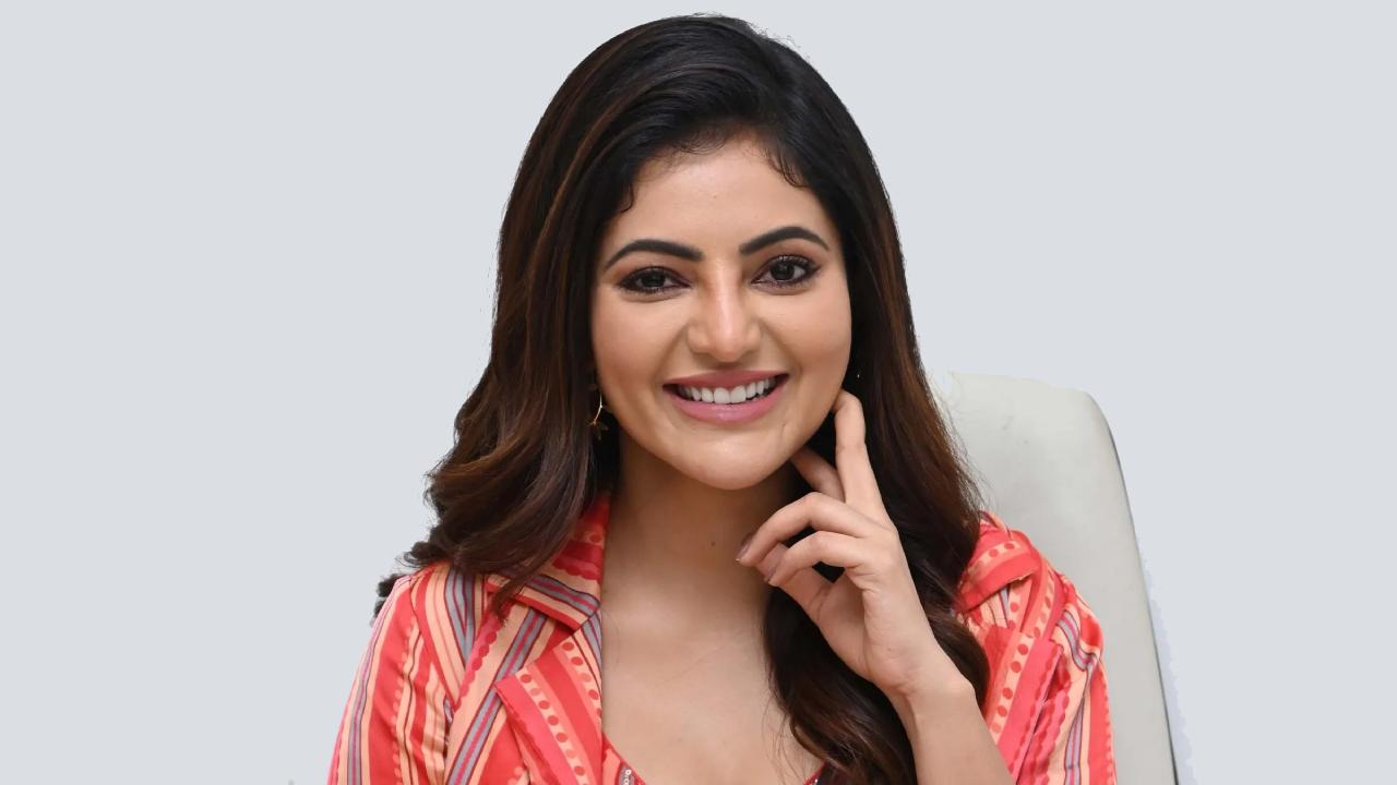 Athulya Ravi: ‘మీటర్’ అందరినీ ఆకట్టుకుంటుంది.. పైసా వసూల్ మూవీ అంటోన్న తమిళ బ్యూటీ! Athulya Ravi: ‘మీటర్’ అందరినీ ఆకట్టుకుంటుంది.. పైసా వసూల్ మూవీ అంటోన్న తమిళ బ్యూటీ!
