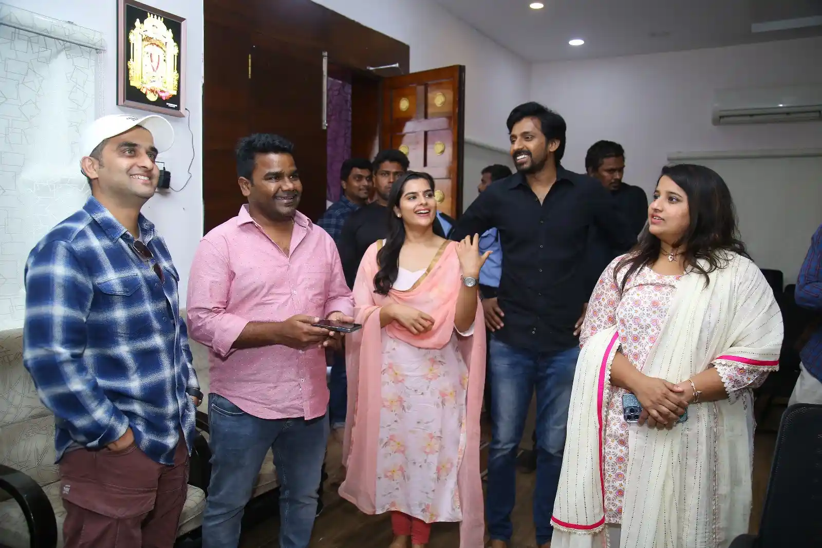 Balagam movie unit visits vijayawada Kanakadurga Temple