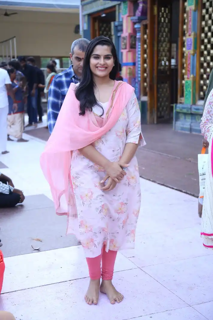 Balagam movie unit visits vijayawada Kanakadurga Temple
