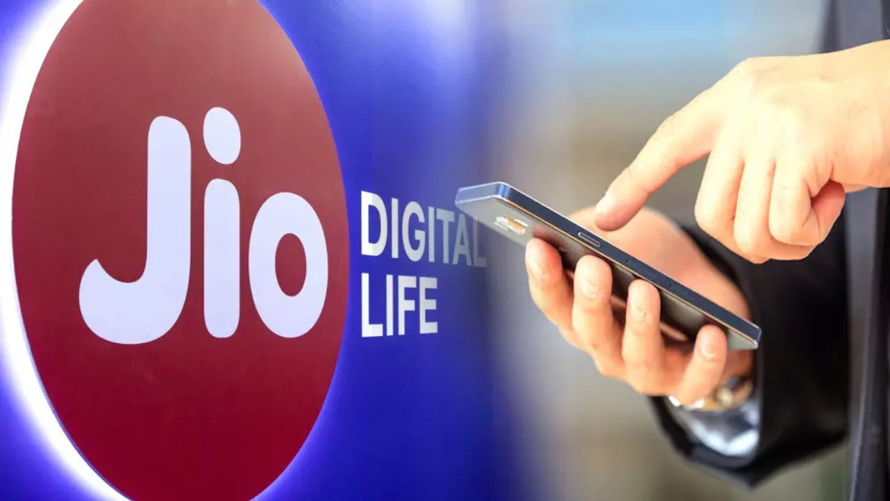 Best Reliance Jio plans with 2GB data per day in March 2023 _ Full list of plans, benefits