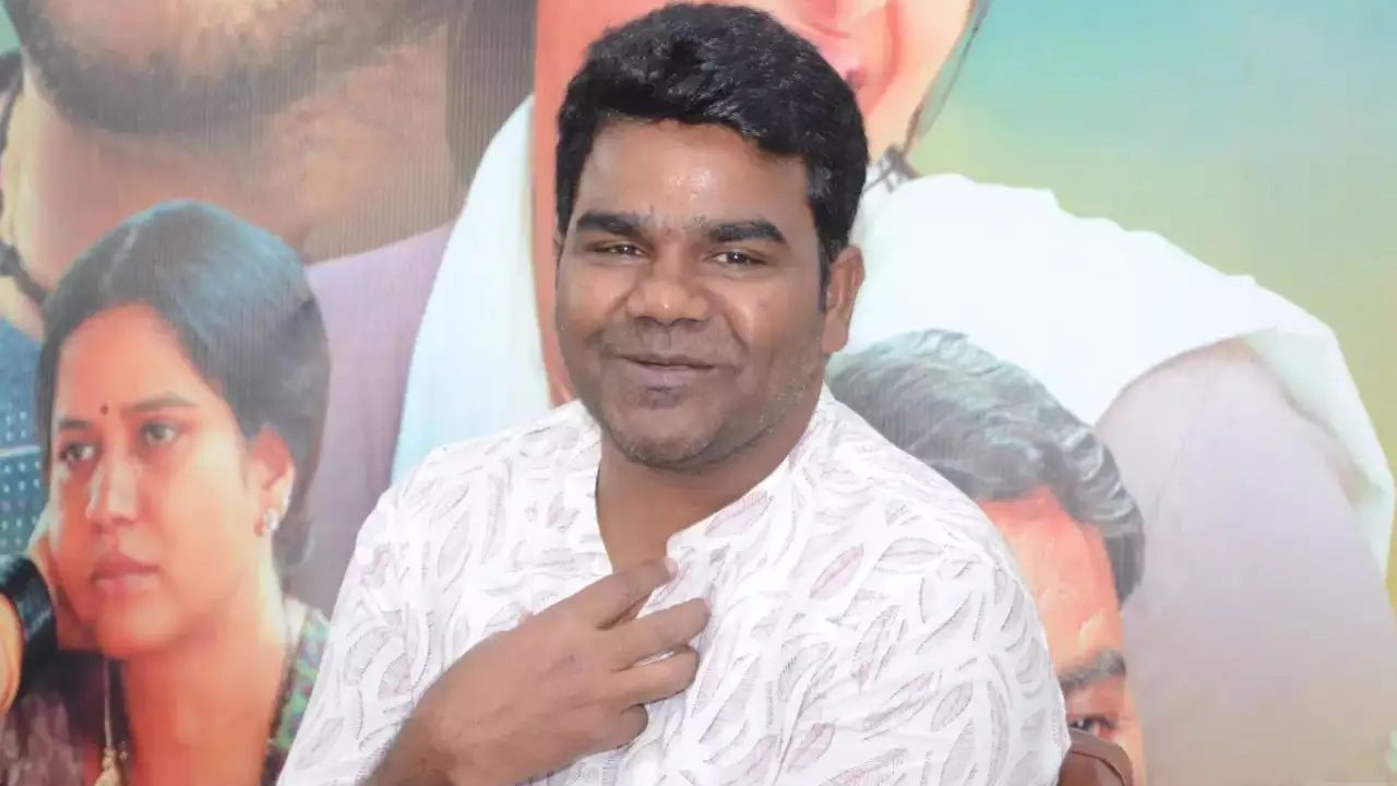 Balagam: బలగం తరువాత వేణు మరో ప్రాజెక్ట్.. ఎవరితో తెలుసా? Balagam: బలగం తరువాత వేణు మరో ప్రాజెక్ట్.. ఎవరితో తెలుసా?