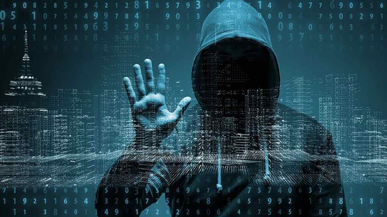 Cyber Fraud: భారీ లాభాల పేరుతో వ్యాపారికి టోకరా.. రూ.14 లక్షలు కొట్టేసిన సైబర్ నేరగాళ్లు Cyber Fraud: భారీ లాభాల పేరుతో వ్యాపారికి టోకరా.. రూ.14 లక్షలు కొట్టేసిన సైబర్ నేరగాళ్లు