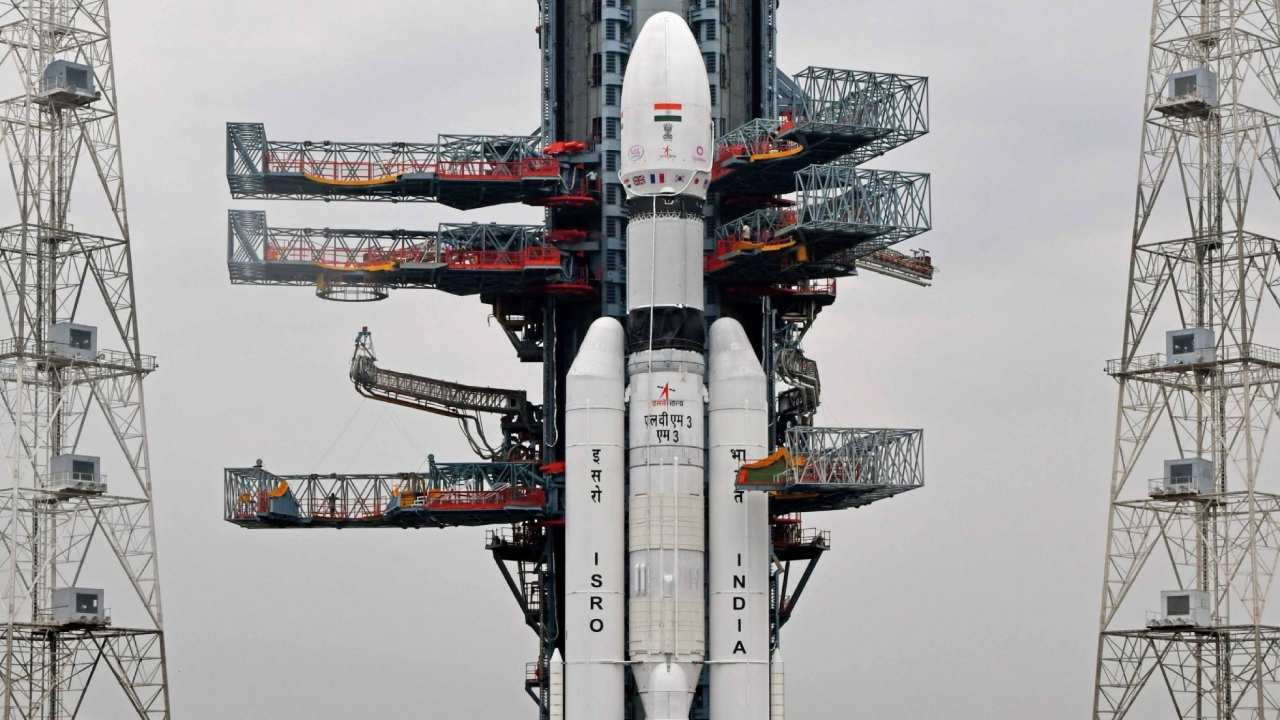 ISRO: ఎల్వీఎమ్3 రాకెట్ ప్రయోగం విజయవంతం.. 36 ఉపగ్రహాలతో దూసుకెళ్లిన రాకెట్ ISRO: ఎల్వీఎమ్3 రాకెట్ ప్రయోగం విజయవంతం.. 36 ఉపగ్రహాలతో దూసుకెళ్లిన రాకెట్