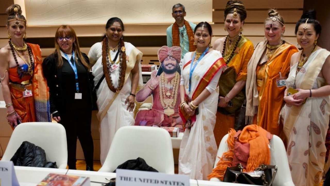 Kailasa: కైలాస దేశ ప్రతినిధుల కొత్త వాదన.. వాళ్లకు సరిహద్దులు లేవట .. Kailasa: కైలాస దేశ ప్రతినిధుల కొత్త వాదన.. వాళ్లకు సరిహద్దులు లేవట ..