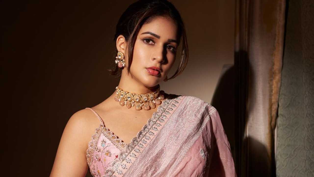 Lavanya Tripathi: పెళ్లి వార్తలపై లావణ్య క్లారిటీ.. ఏమందంటే..? Lavanya Tripathi: పెళ్లి వార్తలపై లావణ్య క్లారిటీ.. ఏమందంటే..?