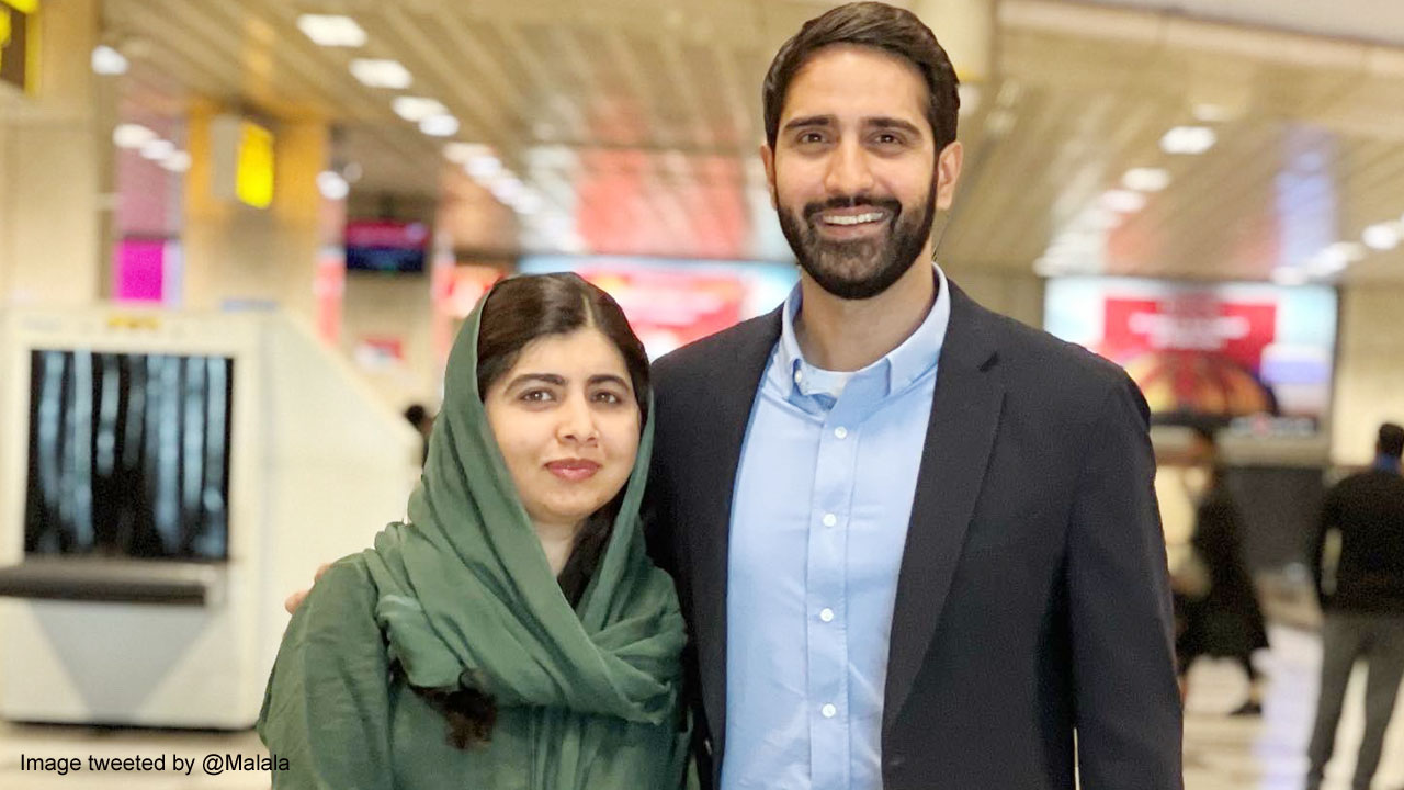 Malala Yousafzai at Oscars : భర్తతో కలిసి ఆస్కార్ వేడుకల్లో మెరిసిన మలాలా యూసుఫ్ జాయ్ Malala Yousafzai at Oscars : భర్తతో కలిసి ఆస్కార్ వేడుకల్లో మెరిసిన మలాలా యూసుఫ్ జాయ్