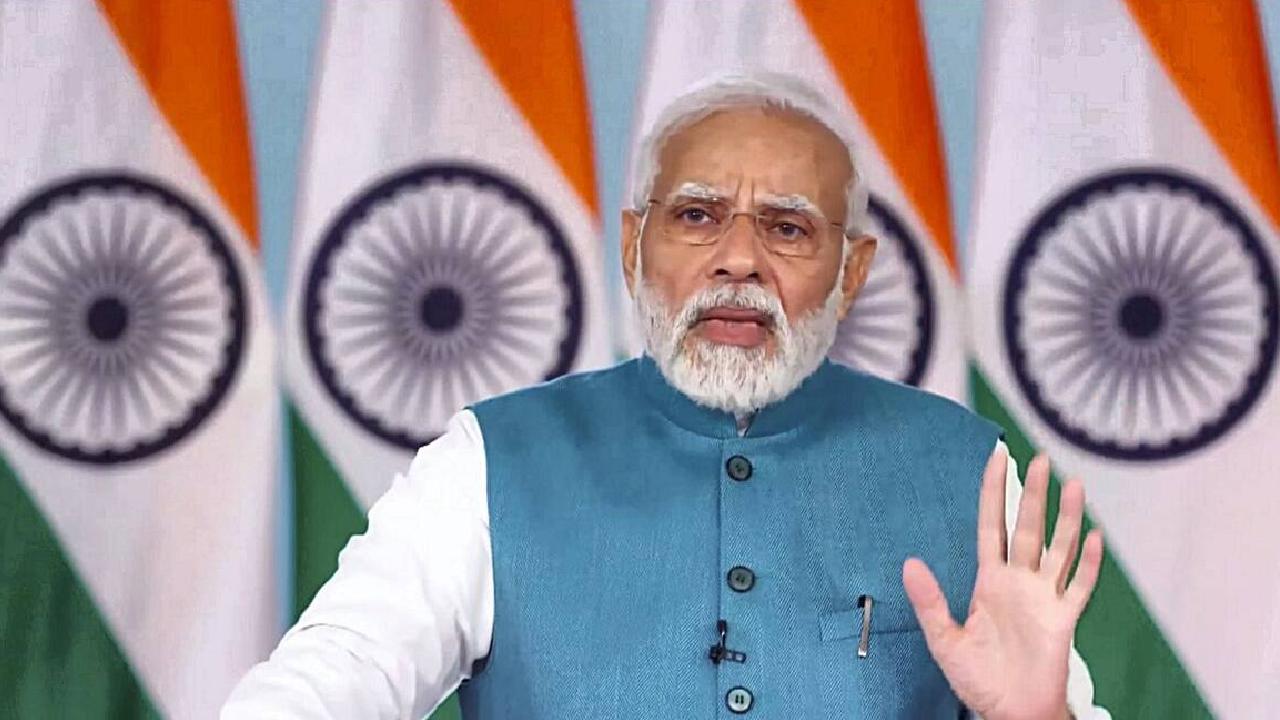 PM Narendra Modi: మూడు రాష్ట్రాల్లో కొత్త ప్రభుత్వాల ఏర్పాటు.. ప్రమాణ స్వీకారోత్సవానికి హాజరుకానున్న మోదీ PM Narendra Modi: మూడు రాష్ట్రాల్లో కొత్త ప్రభుత్వాల ఏర్పాటు.. ప్రమాణ స్వీకారోత్సవానికి హాజరుకానున్న మోదీ