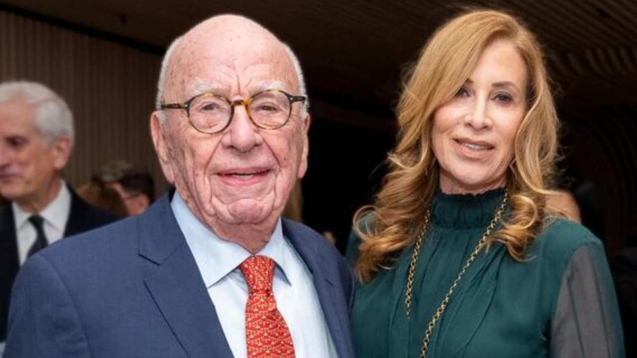 Rupert Murdoch: 92ఏళ్ల వయసులో ఐదో పెళ్లికి సిద్ధమైన బిలియనీర్.. పెళ్లికూతురు వయసు ఎంతంటే? Rupert Murdoch: 92ఏళ్ల వయసులో ఐదో పెళ్లికి సిద్ధమైన బిలియనీర్.. పెళ్లికూతురు వయసు ఎంతంటే?