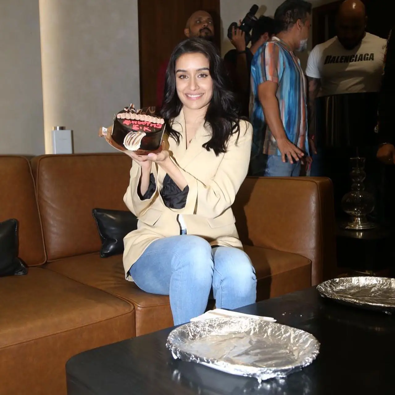 Shraddha Kapoor Birthday Celebrations with Fans