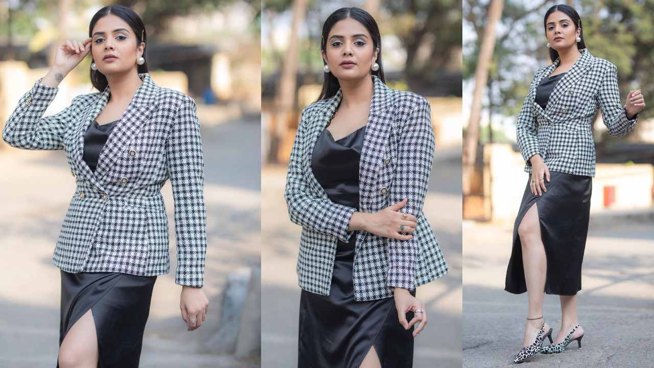 Sreemukhi : లాంగ్ స్కర్ట్‌లో శ్రీముఖి ట్రెండీ లుక్స్..