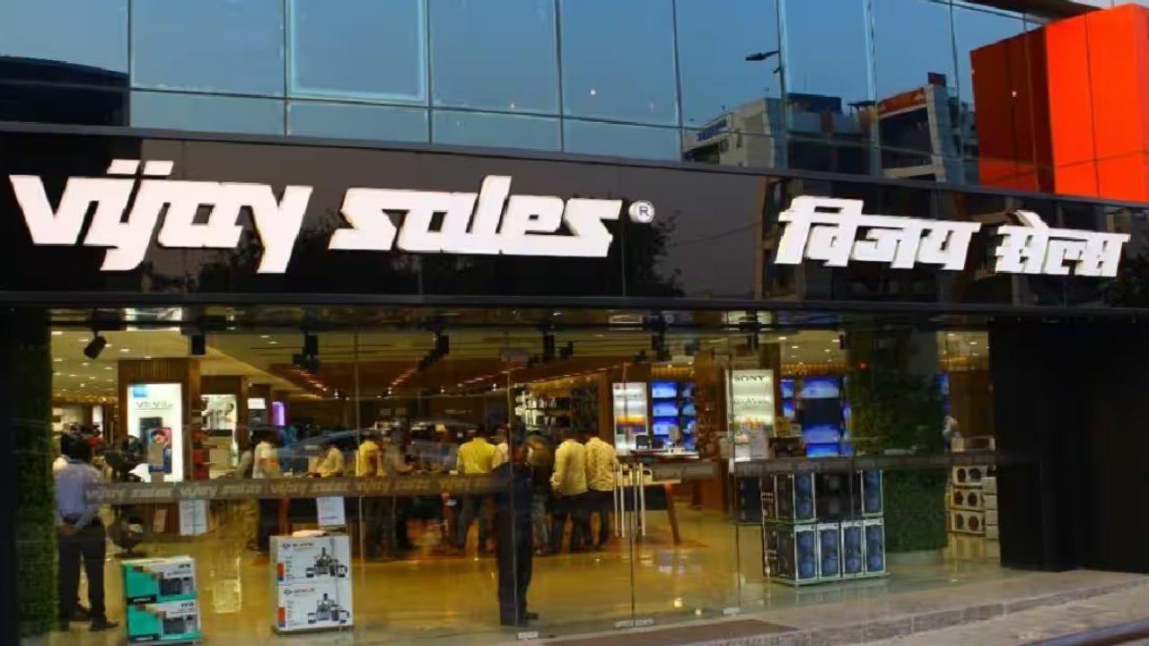 Vijay Sales Women’s Day Sale _ Discount on iPhones, Smartwatches And other gadgets, Full Details