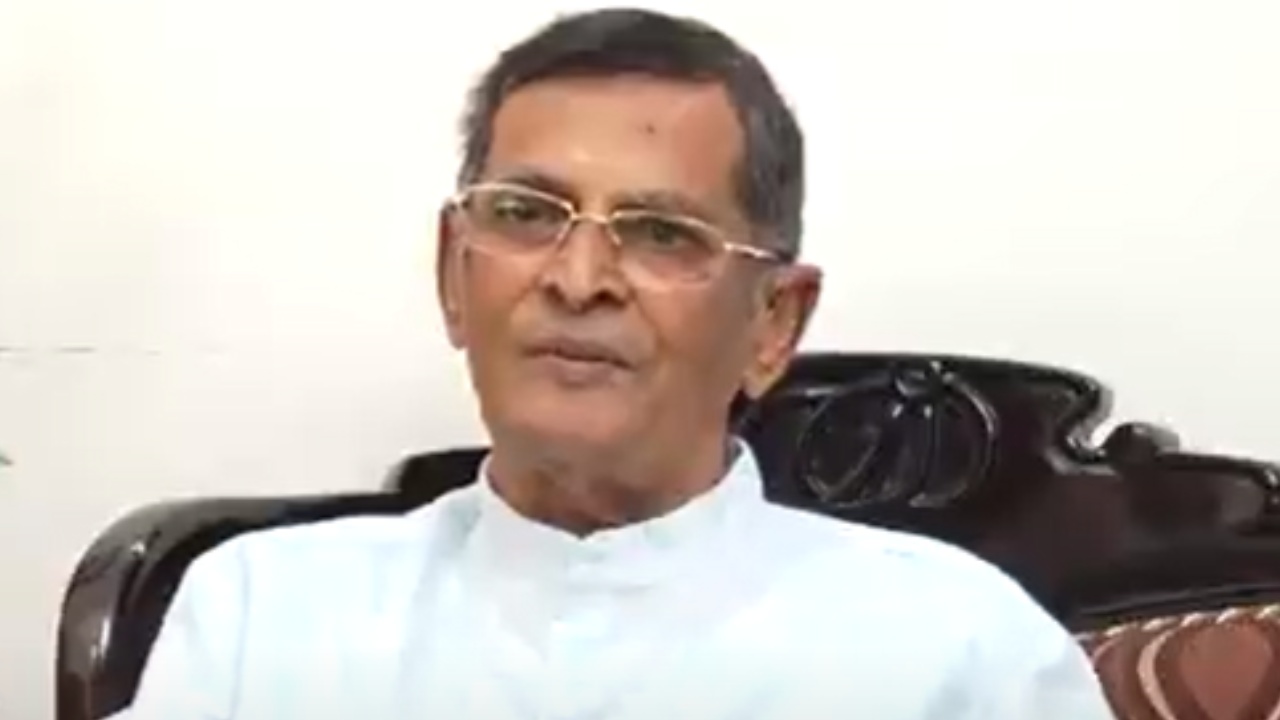 Yerra Narayanaswamy: ఏపీ మాజీ మంత్రి యర్రా నారాయణస్వామి కన్నుమూత Yerra Narayanaswamy: ఏపీ మాజీ మంత్రి యర్రా నారాయణస్వామి కన్నుమూత
