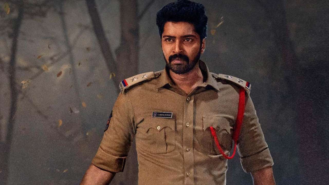 Allari Naresh: కొత్త రిలీజ్ డేట్ను లాక్ చేసుకున్న అల్లరి నరేశ్ ‘ఉగ్రం’ Allari Naresh: కొత్త రిలీజ్ డేట్ను లాక్ చేసుకున్న అల్లరి నరేశ్ ‘ఉగ్రం’